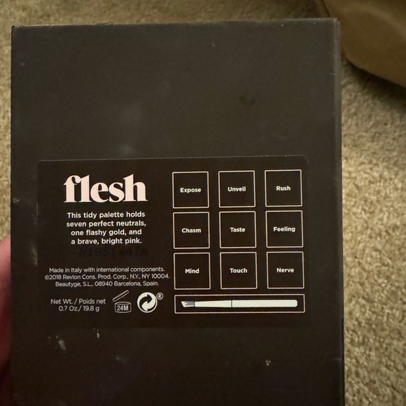 Flesh palette. Gently used a couple of times. - Picture 3 of 3